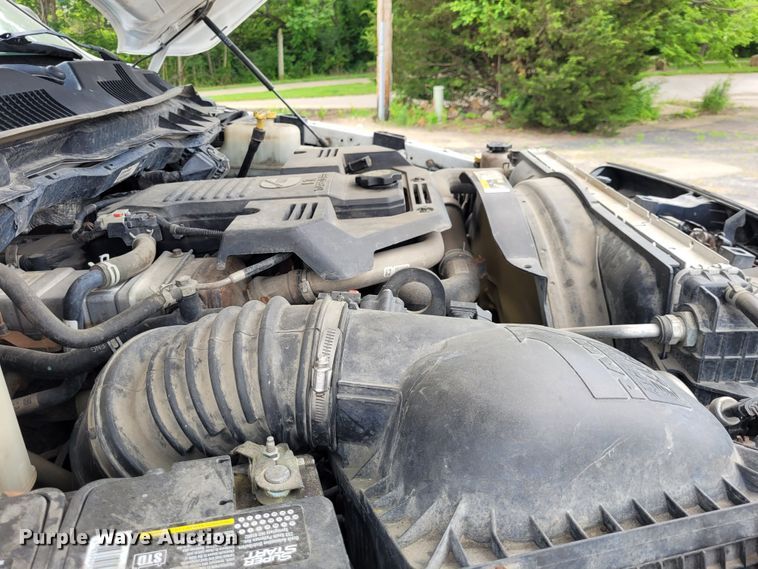 image for item DK1896 2015 Dodge Ram 5500 SLT  rollback truck