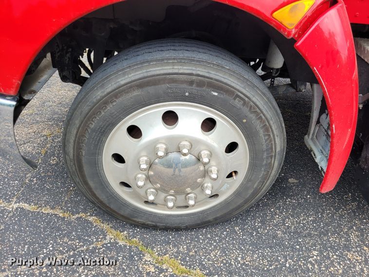 image for item DK1897 2015 Kenworth T270  rollback truck