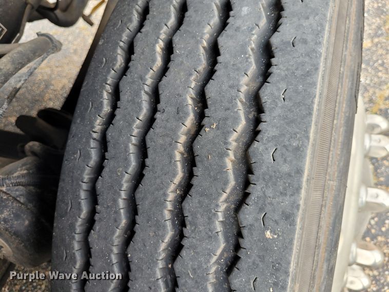 image for item DK1897 2015 Kenworth T270  rollback truck