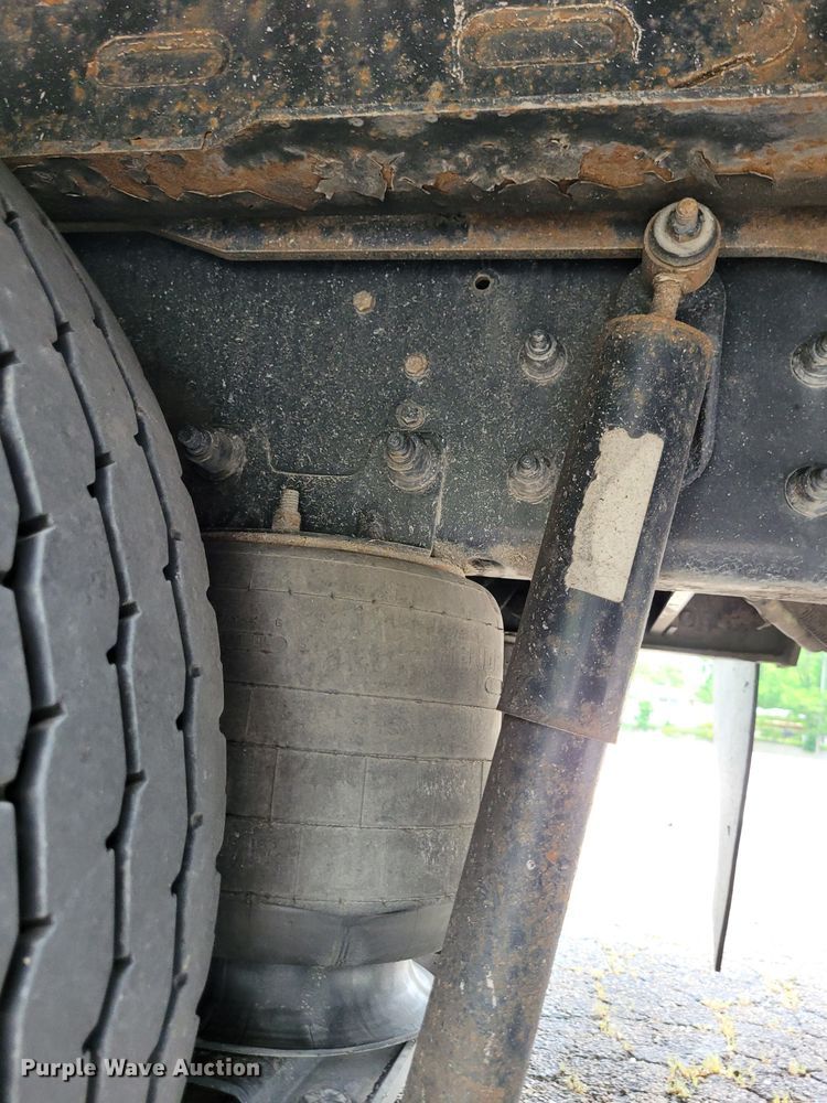 image for item DK1897 2015 Kenworth T270  rollback truck