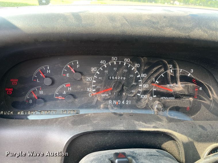 image for item DM0253 2006 Ford F650 Super Duty  flatbed truck