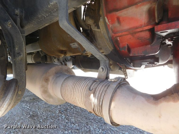 image for item DM2566 2020 Peterbilt 389  semi truck