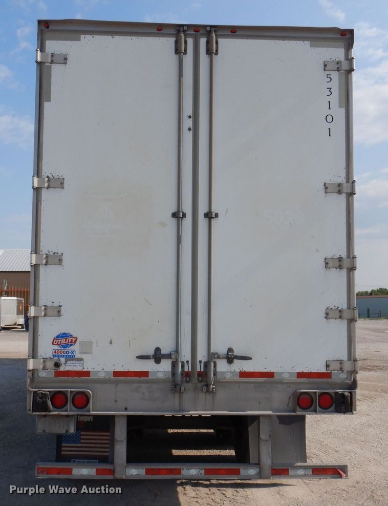 image for item DN3992 2016 Utility 4000D-X Composite  dry van trailer