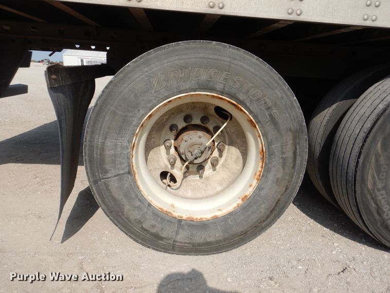 image for item DN3992 2016 Utility 4000D-X Composite  dry van trailer