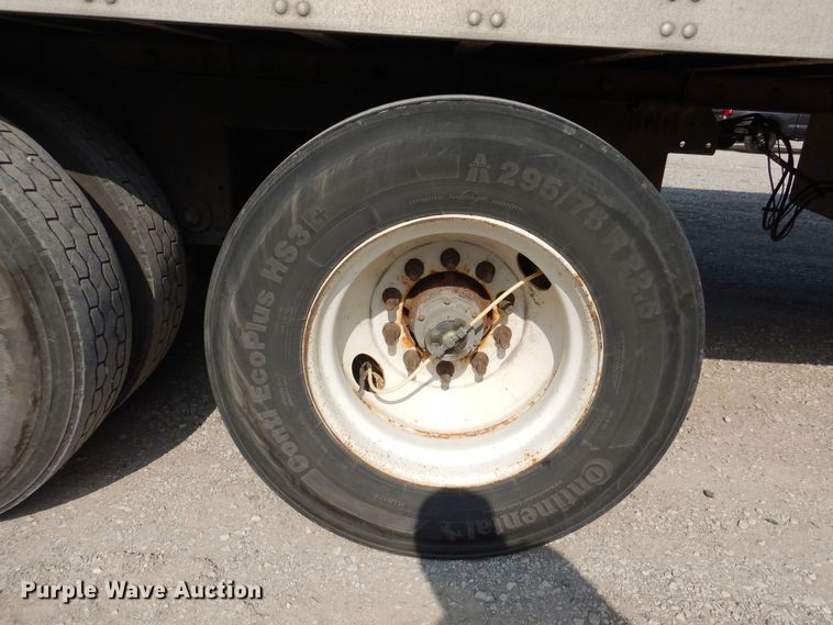 image for item DN3992 2016 Utility 4000D-X Composite  dry van trailer