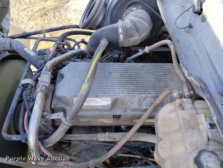 image for item DN6422 2007 Freightliner Columbia 120  semi truck