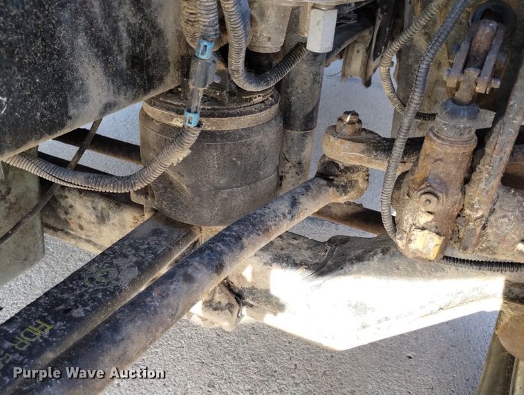 image for item DN6422 2007 Freightliner Columbia 120  semi truck