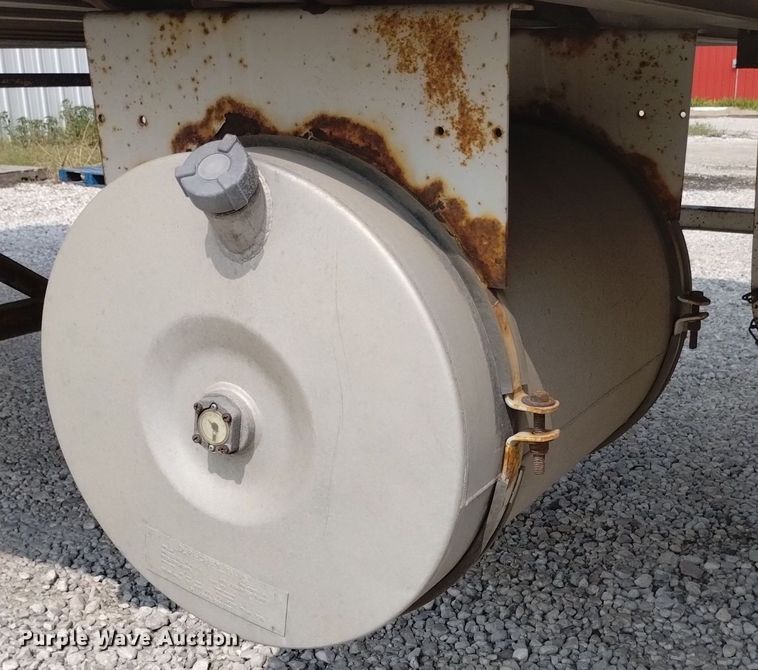 image for item DN6423 2000 Wabash  refrigerated van trailer