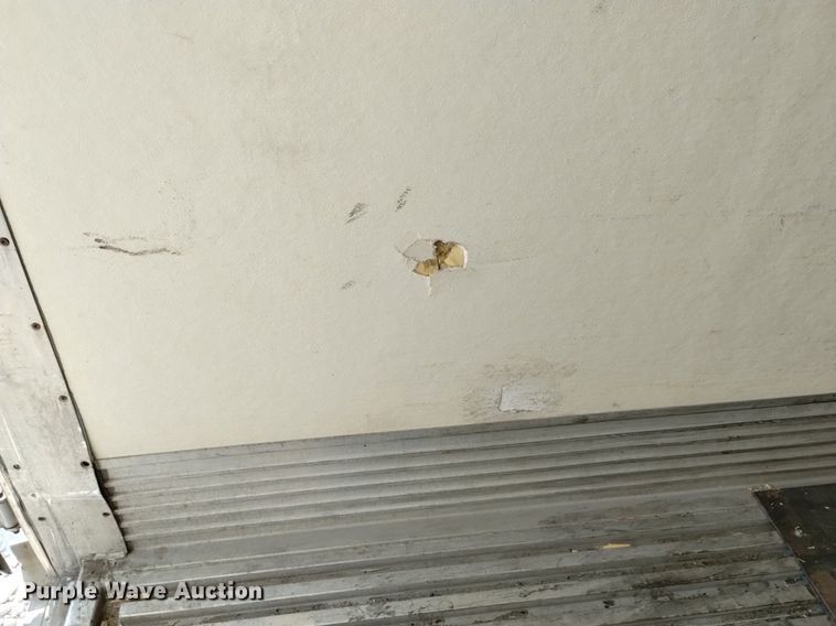 image for item DN6423 2000 Wabash  refrigerated van trailer