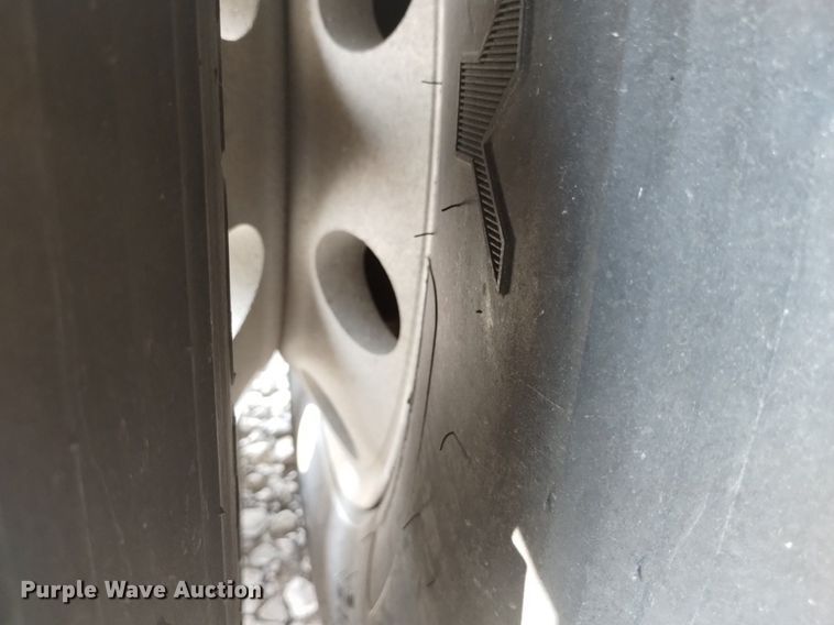 image for item DN6423 2000 Wabash  refrigerated van trailer