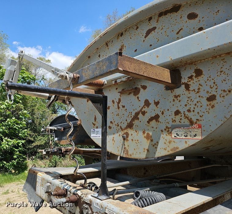 image for item DO2785 2006 SiDump'r SDR223  side dump trailer