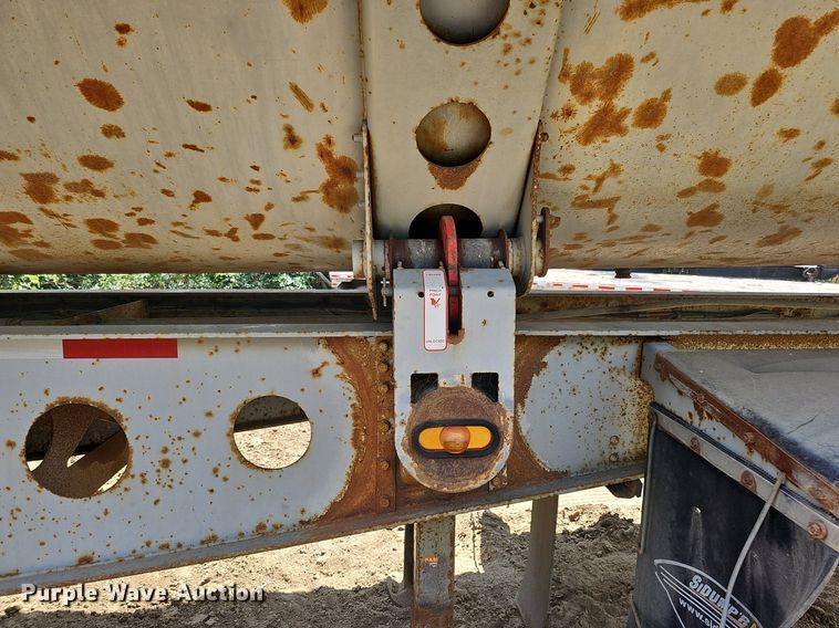 image for item DO2785 2006 SiDump'r SDR223  side dump trailer