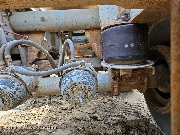 image for item DO2785 2006 SiDump'r SDR223  side dump trailer