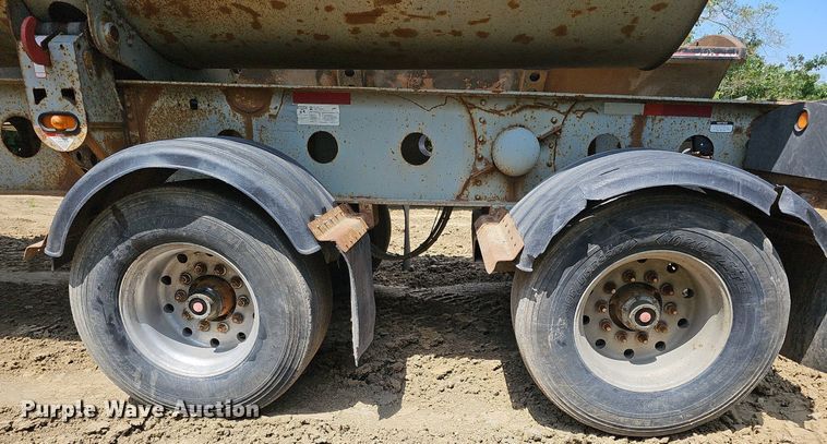 image for item DO2785 2006 SiDump'r SDR223  side dump trailer