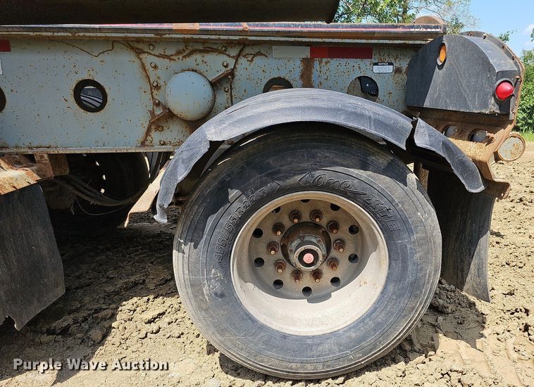 image for item DO2785 2006 SiDump'r SDR223  side dump trailer