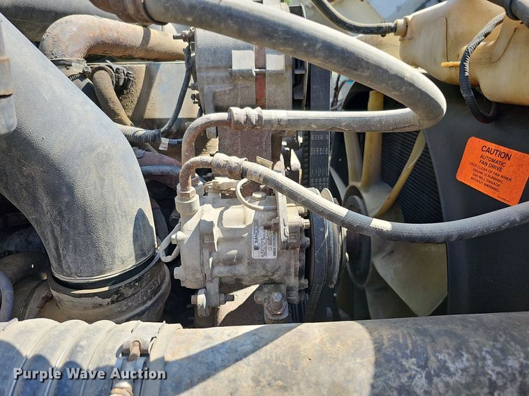 image for item DO2788 1999 Sterling A9513  semi truck