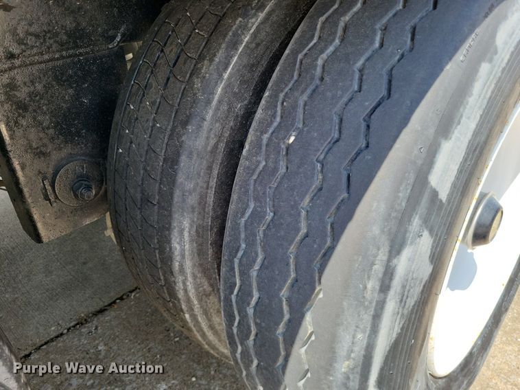 image for item DO3661 2006 Great Dane 7411TP-SA  dry van trailer