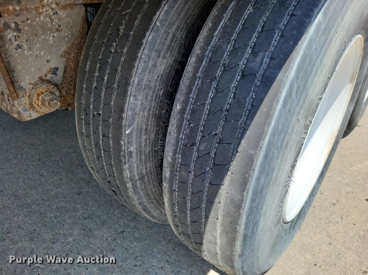 image for item DO3662 1999 Wabash  dry van trailer