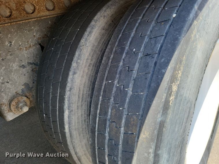 image for item DO3662 1999 Wabash  dry van trailer