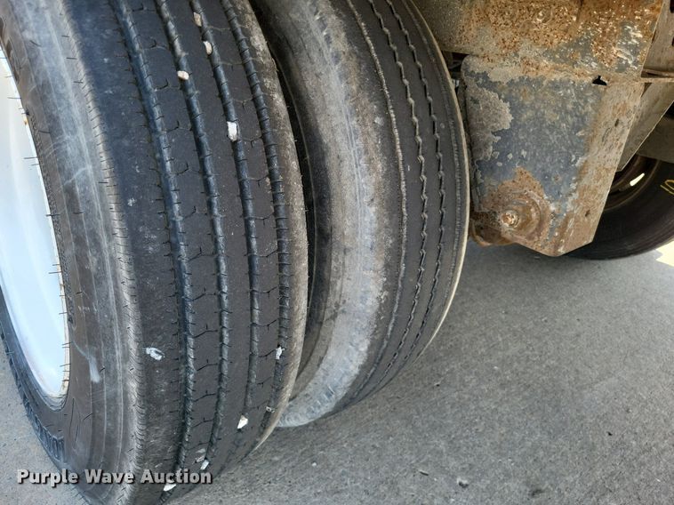 image for item DO3662 1999 Wabash  dry van trailer