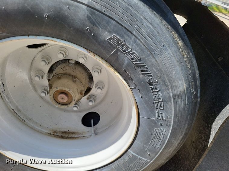 image for item DO3662 1999 Wabash  dry van trailer