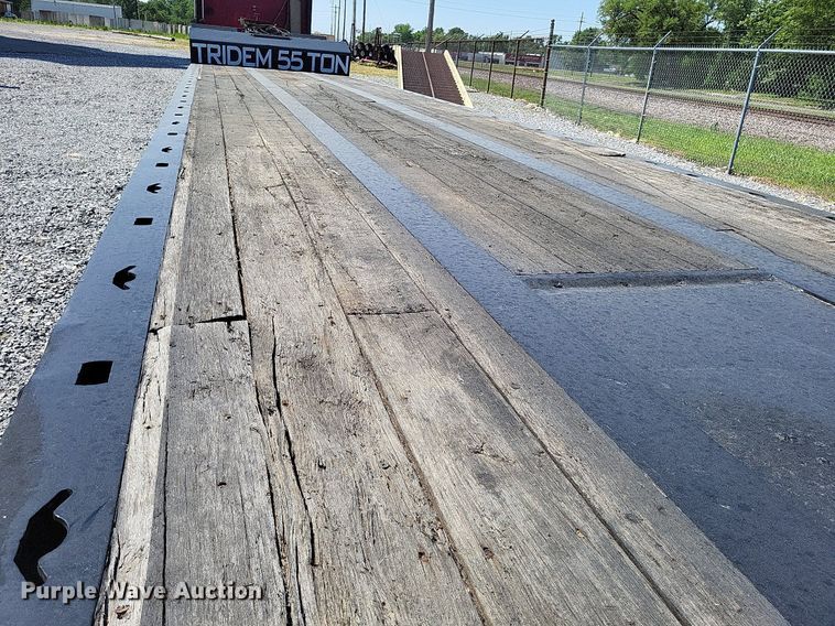 image for item DO3664 2002 Landoll 610  drop tilt deck equipment trailer