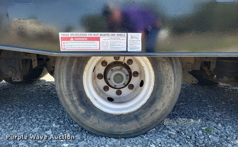 image for item DO3664 2002 Landoll 610  drop tilt deck equipment trailer