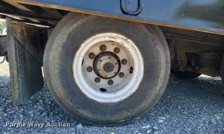 image for item DO3664 2002 Landoll 610  drop tilt deck equipment trailer