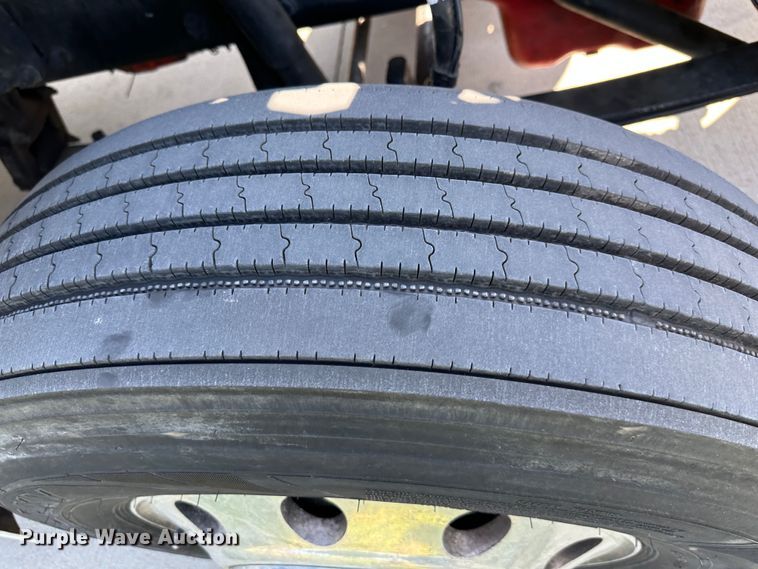 image for item DO5003 2018 Peterbilt 579  semi truck