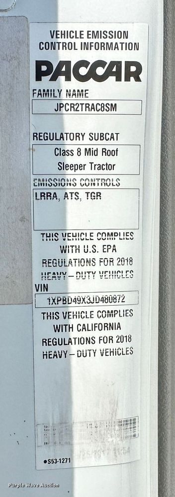 image for item DO5003 2018 Peterbilt 579  semi truck