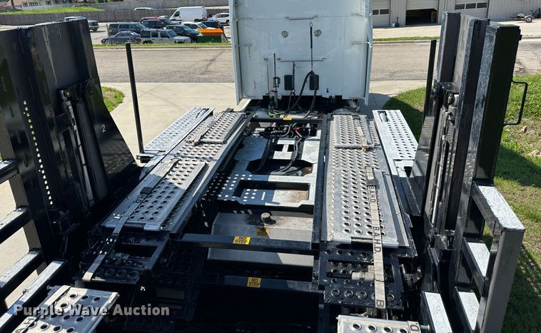 image for item DO5004 2022 Cottrell CX-5308LT  car carrier