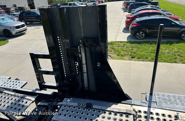 image for item DO5004 2022 Cottrell CX-5308LT  car carrier