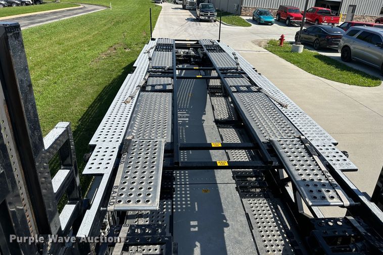 image for item DO5004 2022 Cottrell CX-5308LT  car carrier