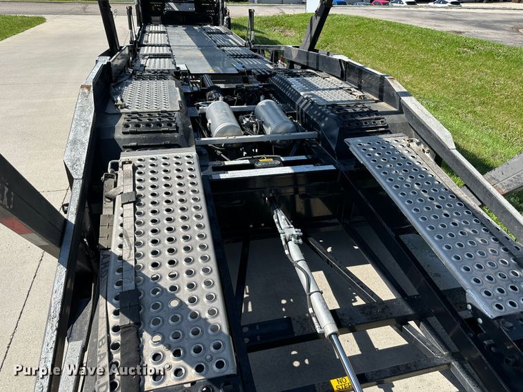 image for item DO5004 2022 Cottrell CX-5308LT  car carrier