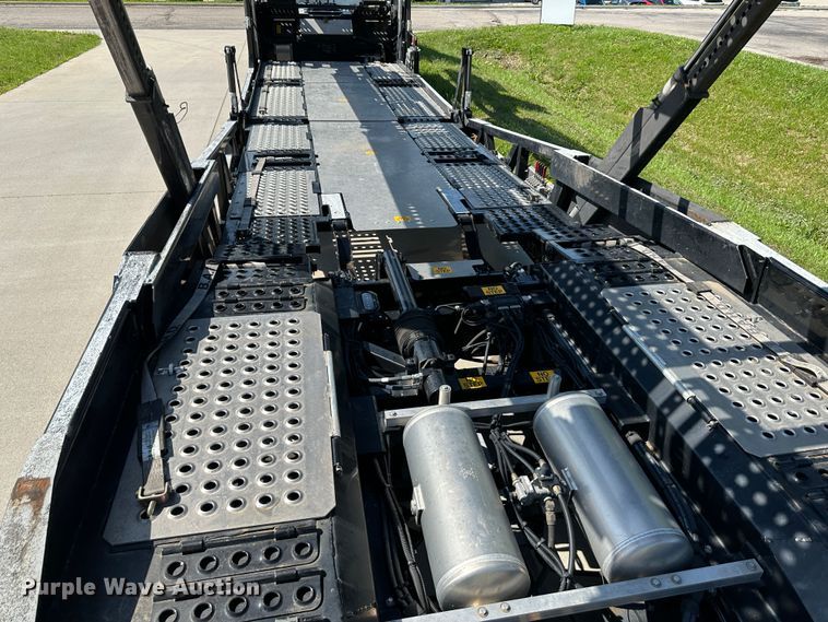 image for item DO5004 2022 Cottrell CX-5308LT  car carrier