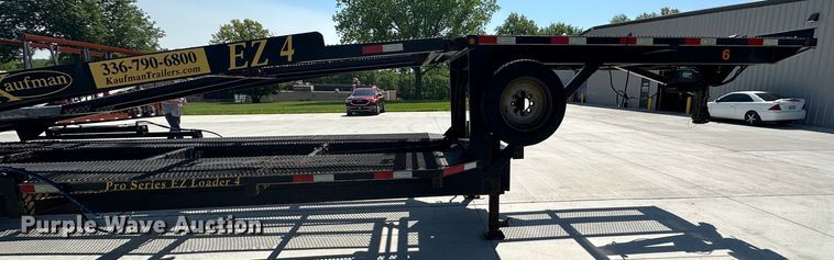image for item DO5005 2016 Kaufman  car carrier