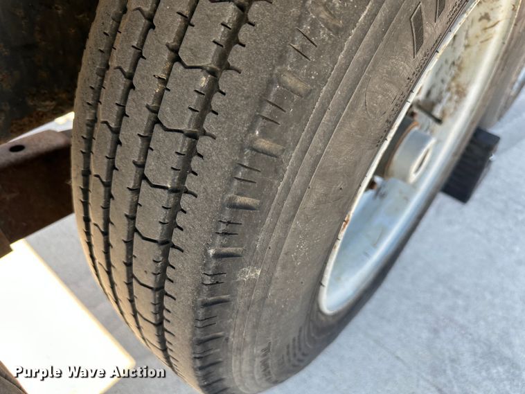 image for item DO5005 2016 Kaufman  car carrier