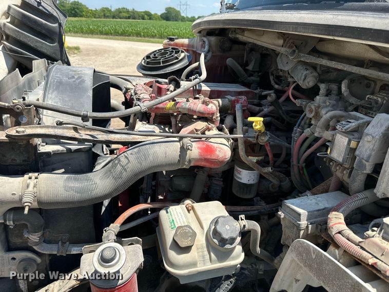 image for item DO5029 2016 Freightliner Business Class M2 106  box truck