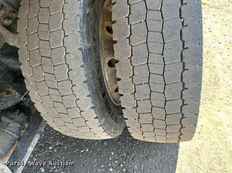 image for item DO5029 2016 Freightliner Business Class M2 106  box truck