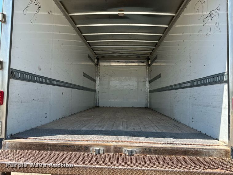image for item DO5030 2016 Freightliner Business Class M2 106  box truck