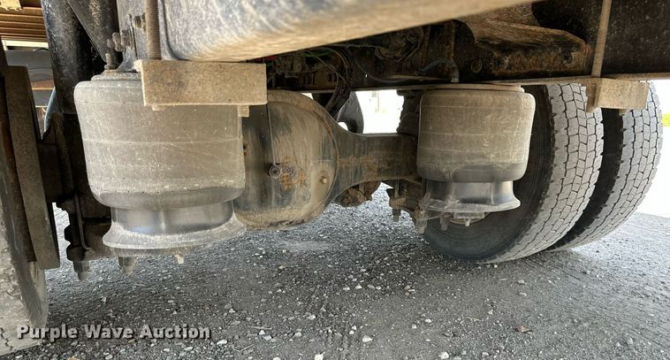 image for item DO5030 2016 Freightliner Business Class M2 106  box truck