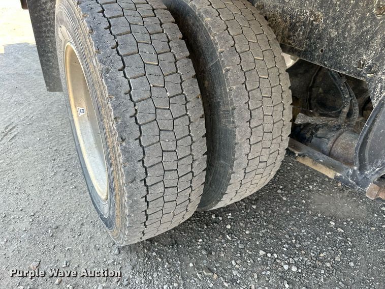 image for item DO5030 2016 Freightliner Business Class M2 106  box truck