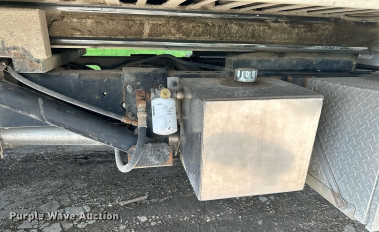 image for item DO5031 2009 Ford F550 Super Duty  rollback truck