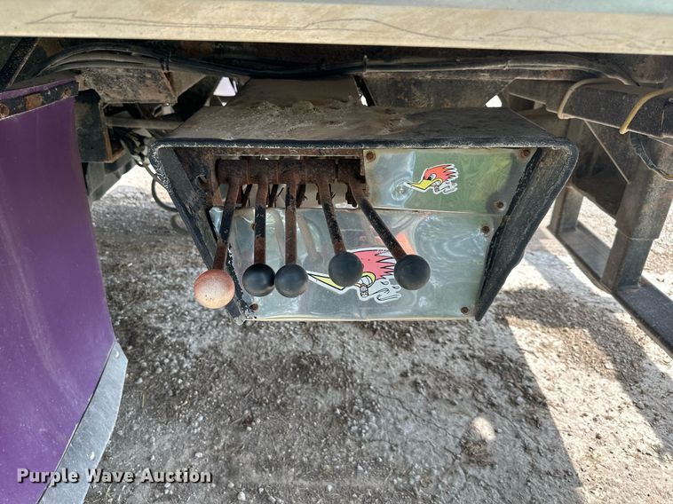 image for item DO5031 2009 Ford F550 Super Duty  rollback truck