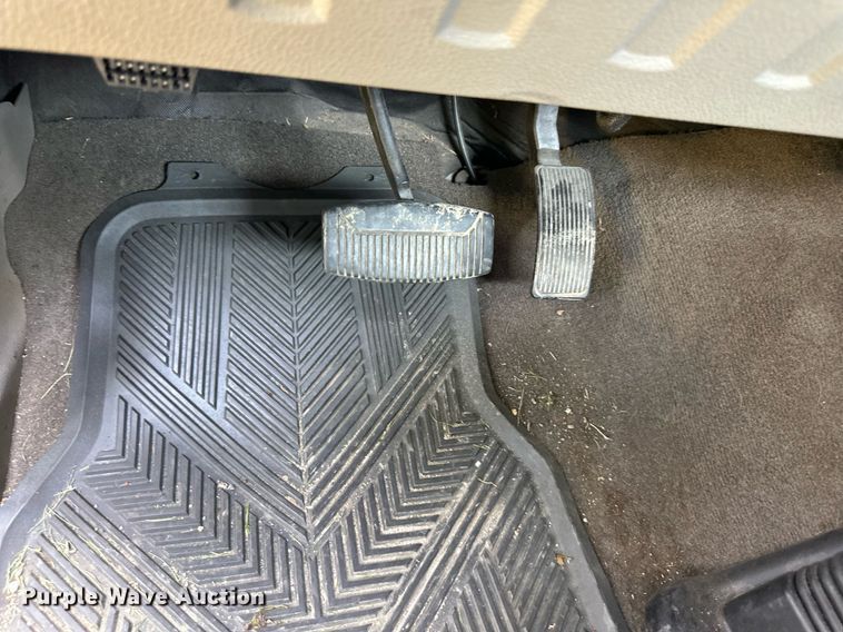 image for item DO5031 2009 Ford F550 Super Duty  rollback truck