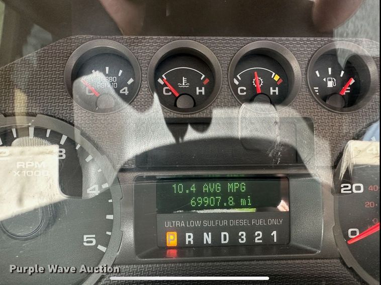 image for item DO5031 2009 Ford F550 Super Duty  rollback truck