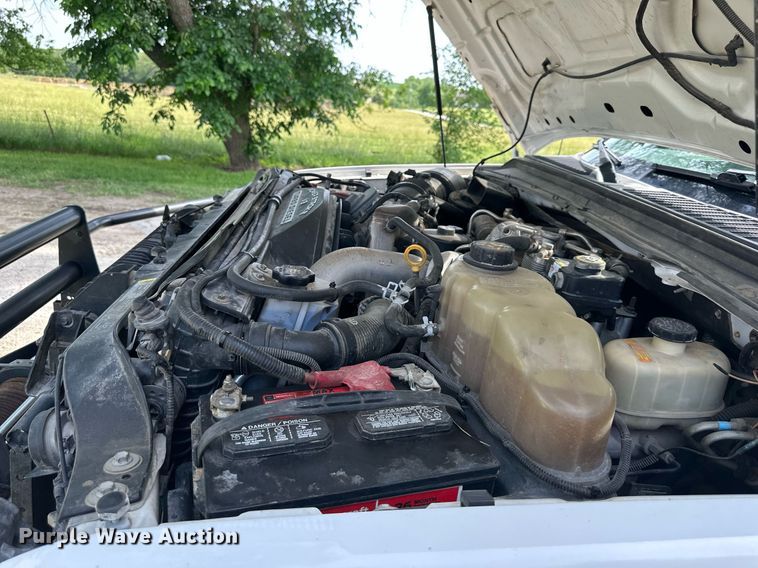 image for item DO5031 2009 Ford F550 Super Duty  rollback truck