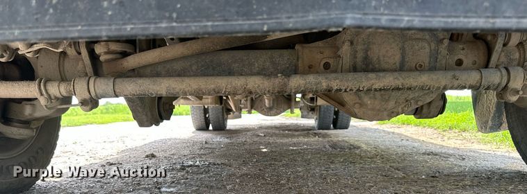 image for item DO5031 2009 Ford F550 Super Duty  rollback truck