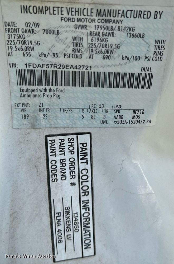 image for item DO5031 2009 Ford F550 Super Duty  rollback truck