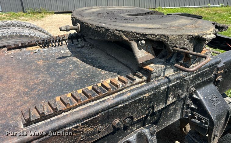 image for item DP0485 1990 Ford LT9000  semi truck